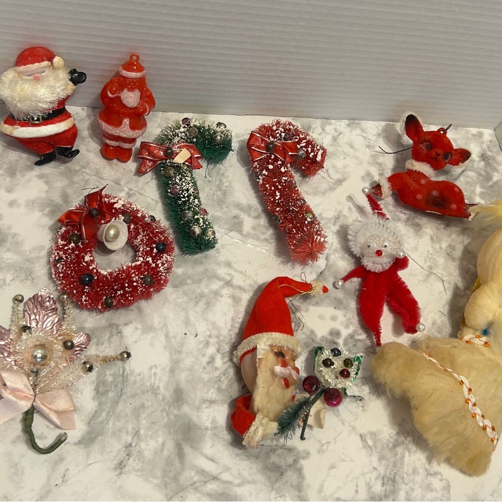 Old Fashioned Christmas Ornaments Collection